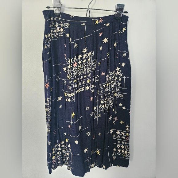 Patterned Navy Skirt - Picture 5 of 8